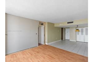 ELDORADO TOWERS, 3675 N Country Club Dr APT 2402, Aventura, FL 33180, Sold 03/04/25