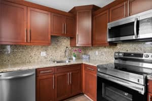 7745 SW 86th St, Miami, FL 33143, Sold 07/23/24