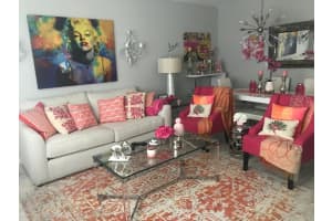 1225 Marseille Dr APT 17, Miami Beach, FL 33141, Sold 11/05/24