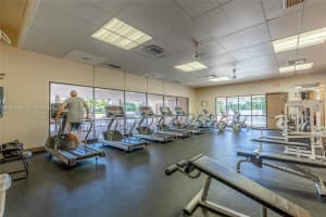 20379 W Country Club Dr APT 1233, Aventura, FL 33180, Sold 12/04/24