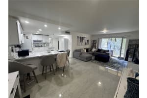 13700 SW 62nd St APT 249, Miami, FL 33183, Sold 01/21/25