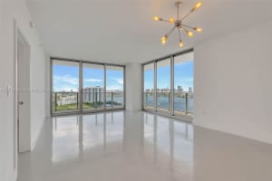 16385 Biscayne Blvd, North Miami Beach, FL 33160, Sold 08/13/24