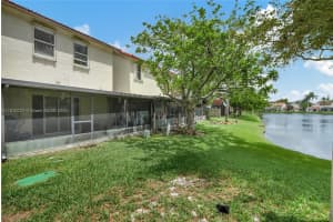 313 NW 109th Ave, Pembroke Pines, FL 33026, Sold 11/18/24
