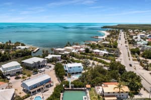 9 Treasure Rd, Marathon, FL 33050, Sold 08/02/24