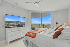17111 Biscayne Blvd, North Miami Beach, FL 33160, Sold 08/30/24