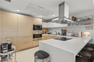 17111 Biscayne Blvd, North Miami Beach, FL 33160, Sold 08/30/24