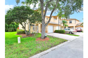 662 NW 170th Terrace, Pembroke Pines, FL 33028, Sold 07/31/24