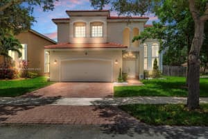 1671 SE 17th St, Homestead, FL 33035, Sold 08/12/24