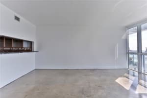 540 West Ave, Miami Beach, FL 33139, Sold 08/14/24