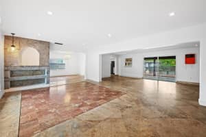 85 S Royal Poinciana Blvd, Miami Springs, FL 33166, Sold 01/31/25