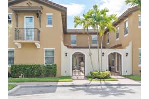 1410 SW 147th Ter, Pembroke Pines, FL 33027, Sold 09/16/24