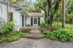 2925 Seminole St, Miami, FL 33133, Sold 09/13/24