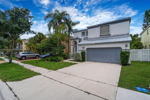 614 NW 158th Ln, Pembroke Pines, FL 33028, Sold 07/26/24