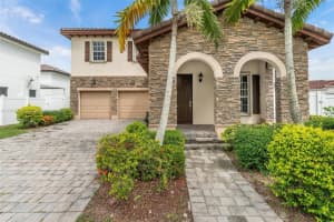 17078 SW 91st St, Miami, FL 33196, Sold 04/02/25