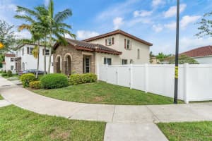17078 SW 91st St, Miami, FL 33196, Sold 04/02/25