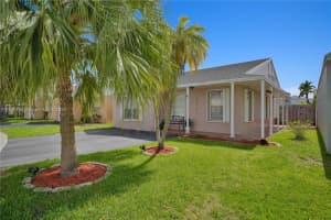 249 SW 159th Ave, Sunrise, FL 33326, Sold 08/06/24