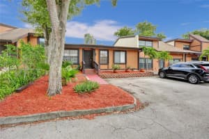 10121 Woodbury Ct, Pembroke Pines, FL 33026, Sold 11/22/24