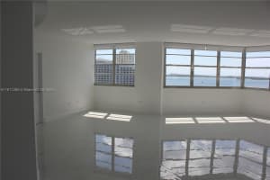 905 Brickell Bay Dr APT 1927, Miami, FL 33131, Sold 01/15/25