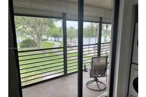 901 Colony Point Cir, Pembroke Pines, FL 33026, Sold 09/11/24