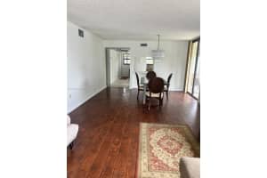 901 Colony Point Cir, Pembroke Pines, FL 33026, Sold 09/11/24