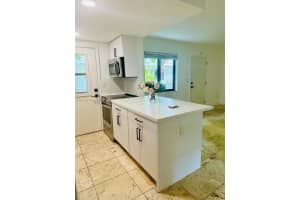 3242 Mary St, Coconut Grove, FL 33133, Sold 02/03/25