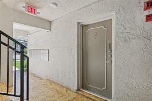 1337 NW 1st St APT 2, Miami, FL 33125, Sold 01/08/25