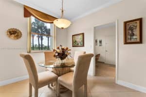 4330 Hillcrest Dr, Hollywood, FL 33021, Sold 09/26/24