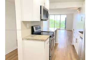 3141 NW 47th Terrace APT 422, Lauderdale Lakes, FL 33319, Sold 09/27/24
