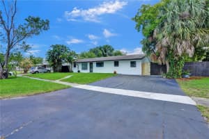 590 NW 38th Pl, Pompano Beach, FL 33064, Sold 10/21/24