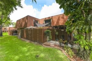 830 SW 118th Terrace, Davie, FL 33325, Sold 08/15/24