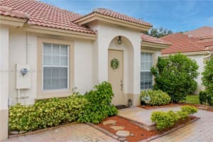 7961 NW 20th St, Pembroke Pines, FL 33024, Sold 08/05/24