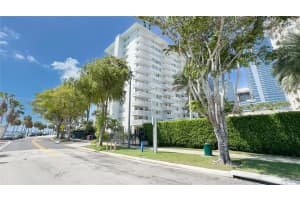 1430 Brickell Bay Dr APT 504, Miami, FL 33131, Sold 04/09/25