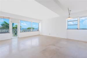 1430 Brickell Bay Dr APT 504, Miami, FL 33131, Sold 04/09/25