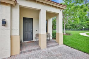 19245 NE 9th Pl, Miami, FL 33179, Sold 02/03/25