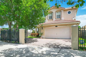 15193 SW 16th Ln, Miami, FL 33185, Sold 02/25/25