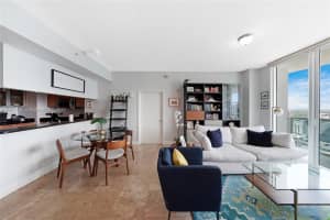 31 SE 5th St APT 3819, Miami, FL 33131, Sold 02/28/25