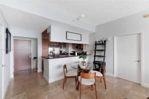 31 SE 5th St APT 3819, Miami, FL 33131, Sold 02/28/25