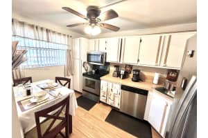 7500 NW 17th St APT 102, Plantation, FL 33313, Sold 12/19/24