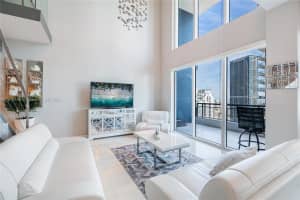 60 SW 13th St Apt 4212, Miami, FL 33130, Sold 02/04/25