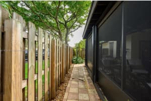 6716 SW 127th Pl, Miami, FL 33183, Sold 07/31/24