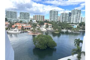 385 Poinciana Island Dr, Sunny Isles Beach, FL 33160, Sold 08/01/24