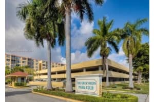 17890 W Dixie Hwy 601 Hwy 601, North Miami Beach
