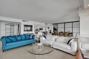 1800 NE 114th St APT 1404, Miami, FL 33181, Sold 01/23/25