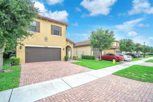 5500 NW 48th Ln, Lauderhill, FL 33319, Sold 10/22/24