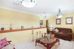 7530 NW 175th St #7530, Hialeah, FL 33015, Sold 09/16/24