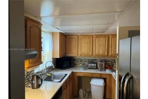 1413 NW 80th Ave g, Margate, FL 33063, Sold 10/21/24