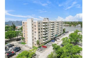 1455 N Treasure Dr B, North Bay Village, FL 33141, Sold 03/17/25