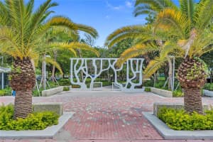 7832 Collins Ave APT 405, Miami Beach, FL 33141, Sold 08/16/24