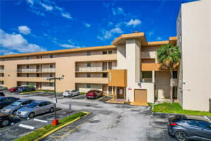 8887 Fontainebleau Blvd APT 205, Miami, FL 33172, Sold 12/13/24