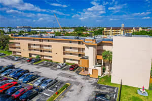8887 Fontainebleau Blvd APT 205, Miami, FL 33172, Sold 12/13/24